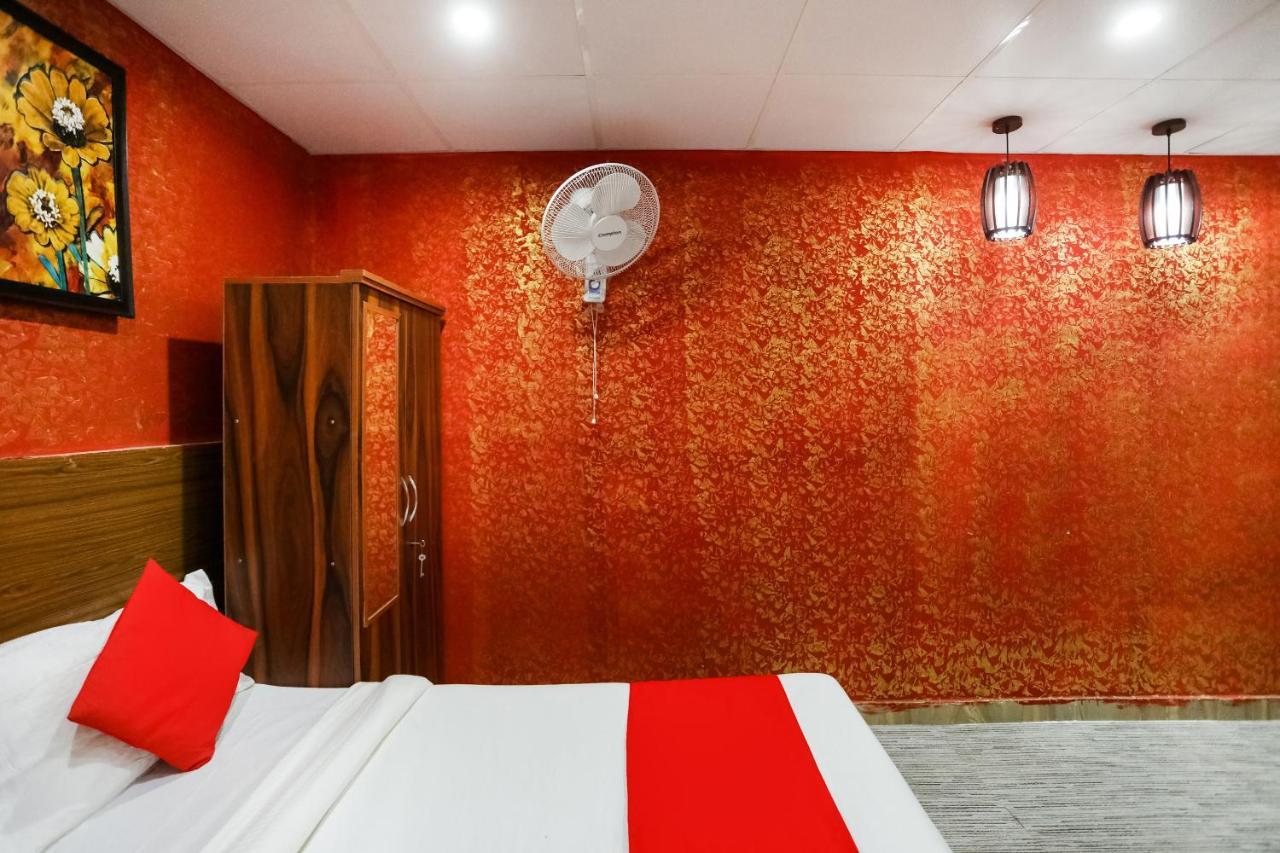 פארידבד Oyo 72993 Hotel The Gold מראה חיצוני תמונה