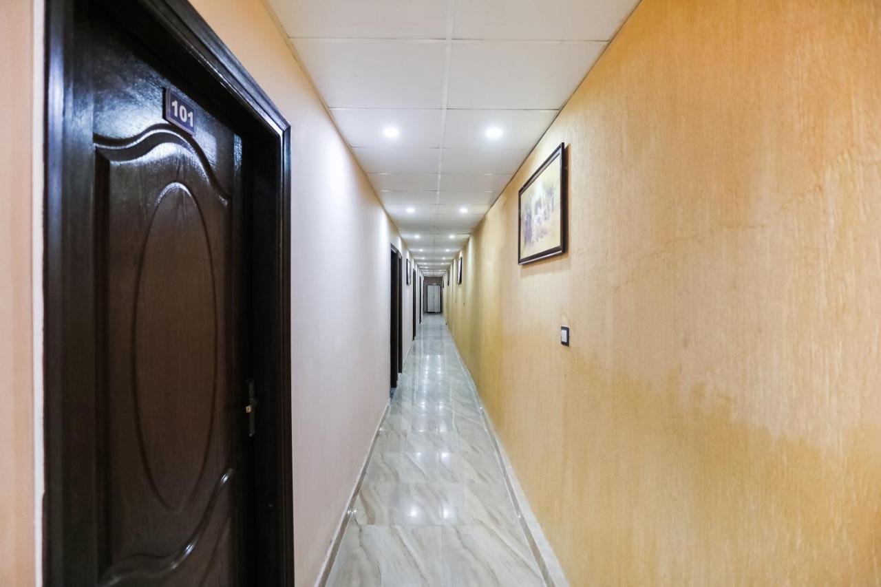 פארידבד Oyo 72993 Hotel The Gold מראה חיצוני תמונה