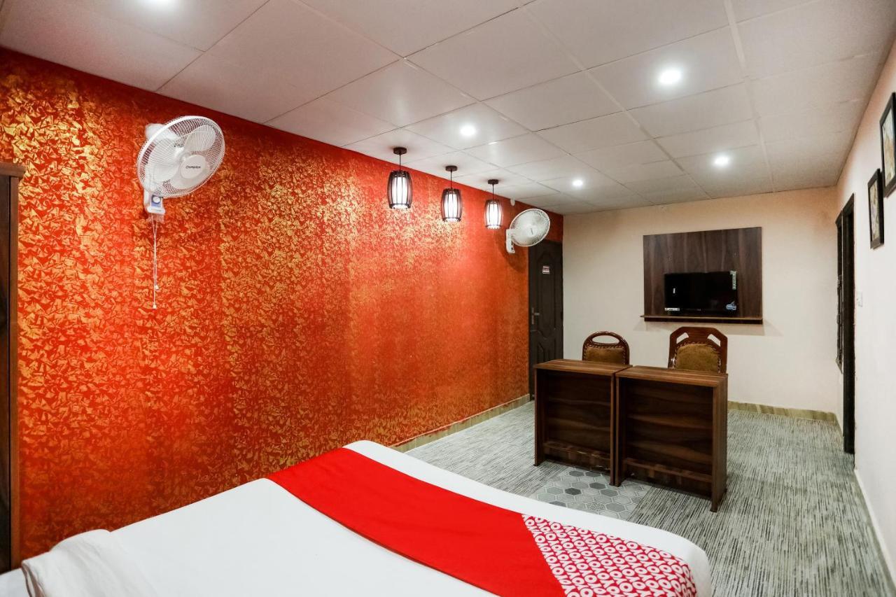 פארידבד Oyo 72993 Hotel The Gold מראה חיצוני תמונה